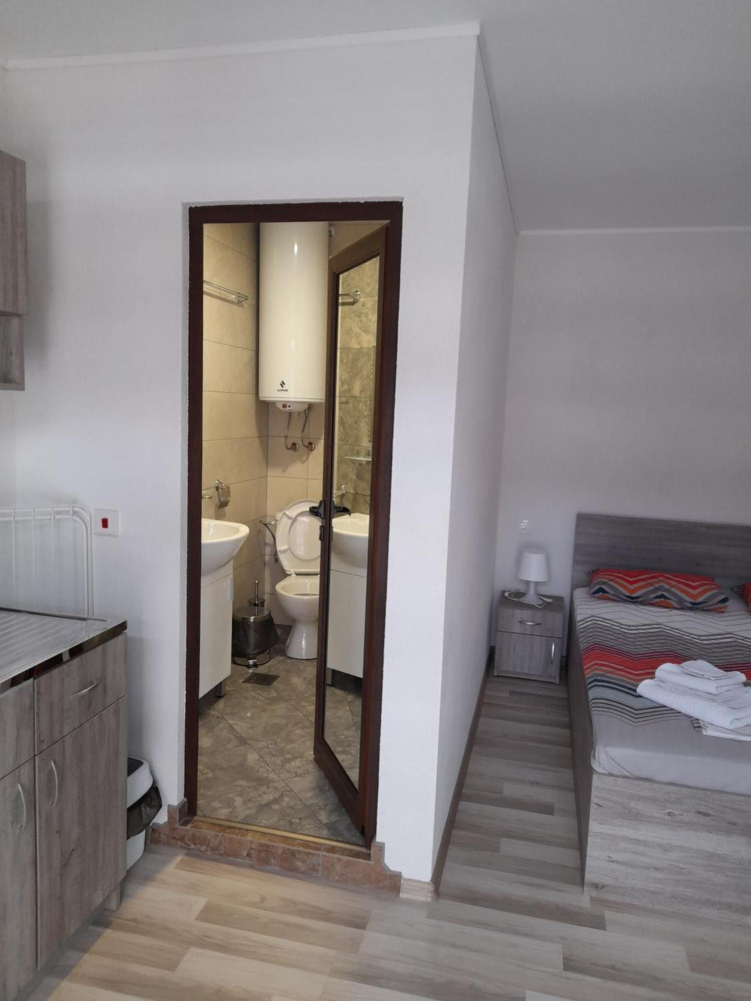 Guest Rooms Ider Saparewa Banja Exterior foto