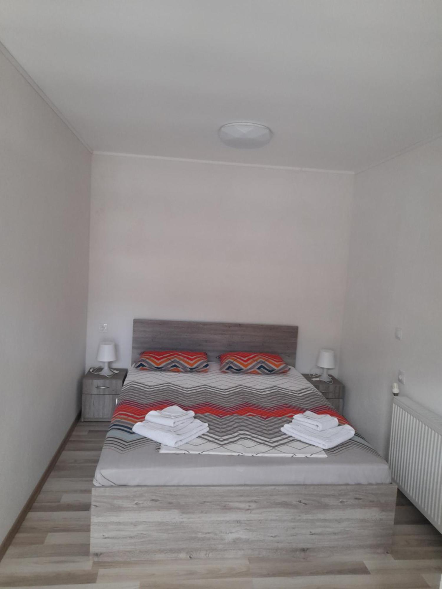Guest Rooms Ider Saparewa Banja Exterior foto
