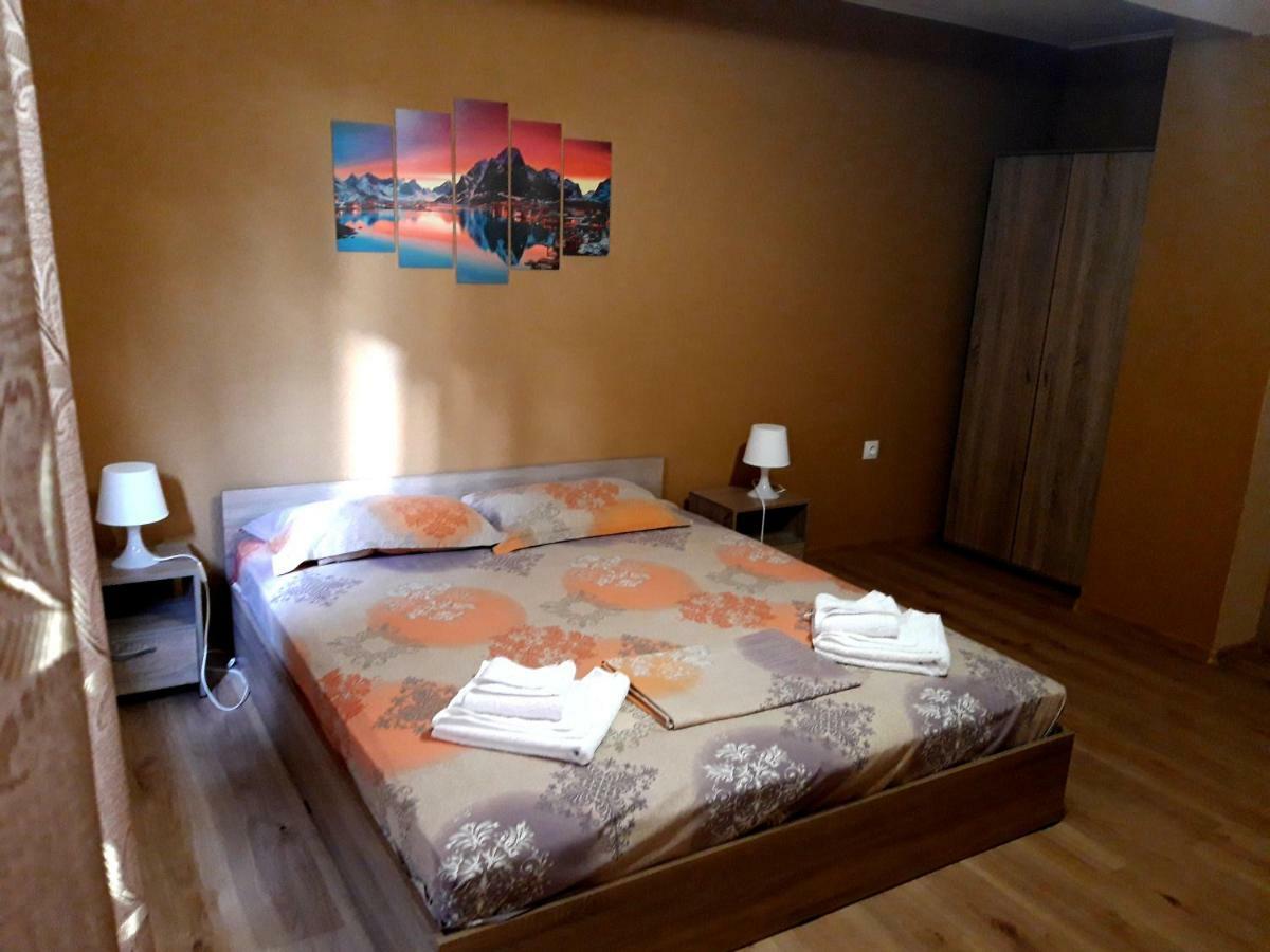 Guest Rooms Ider Saparewa Banja Exterior foto